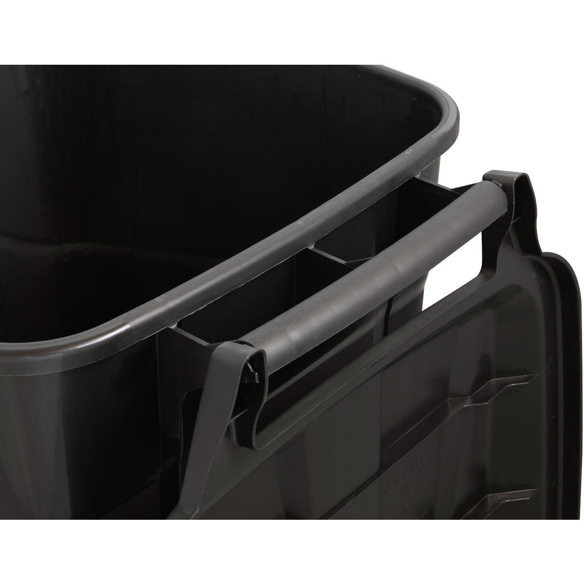 United Solutions Rough & Rugged 34 Gal. Black Wheeled Trash Can