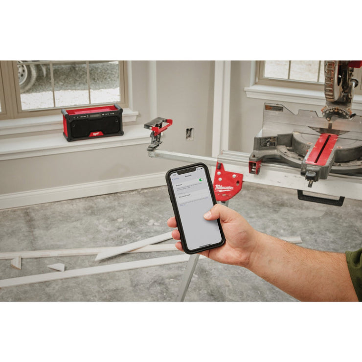 Image of Milwaukee M18 Bluetooth Cordless Jobsite Radio (Tool Only)