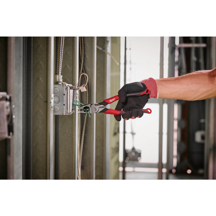 Image of Milwaukee 9 In. Comfort Grip Linesman Pliers