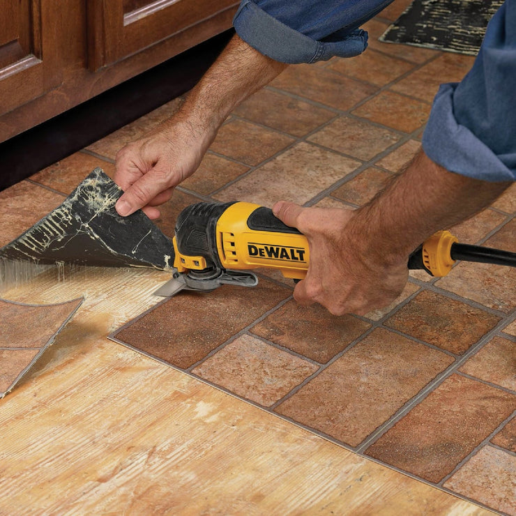 Image of DEWALT Universal Fitment Steel Rigid Scraper Blade