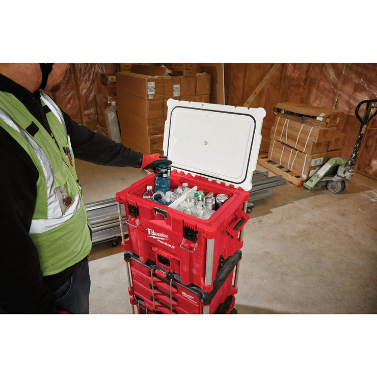 Image of Milwaukee PACKOUT 40 Qt. XL Cooler, Red