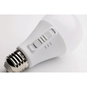 Image of Satco 75W Equivalent 3CCT-Selectable A19 Traditional LED Light Bulb (4-Pack)