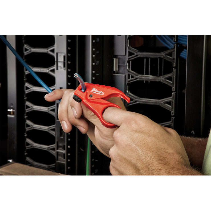 Image of Milwaukee 5.10 In. CAT 3-6 Wire Unshielded Twisted Pair Stripper