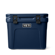 Yeti Roadie 32 Wheeled Cooler Navy