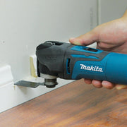 Makita 3-Amp Oscillating Tool Kit