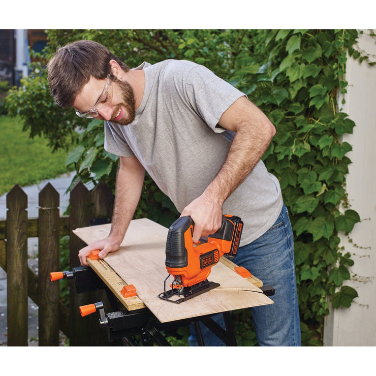 Black & Decker 20 Volt MAX Lithium-Ion 1.5 Ah Cordless Jig Saw Kit