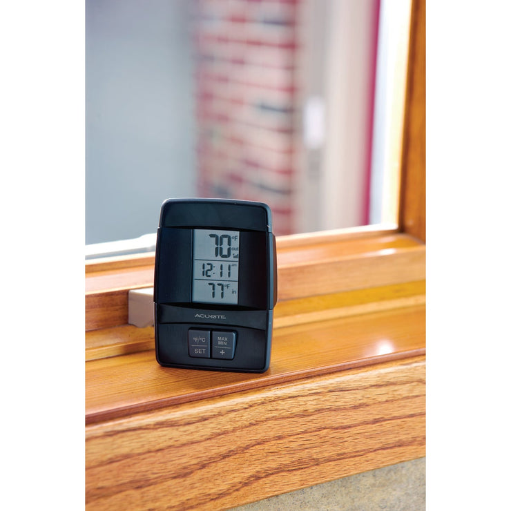 Acurite Wireless Clock Indoor & Outdoor Thermometer