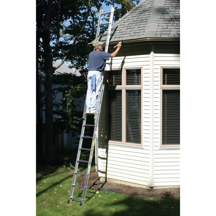 Werner 20 Ft. Aluminum Extension Ladder with 225 Lb. Load Capacity Type II Duty Rating