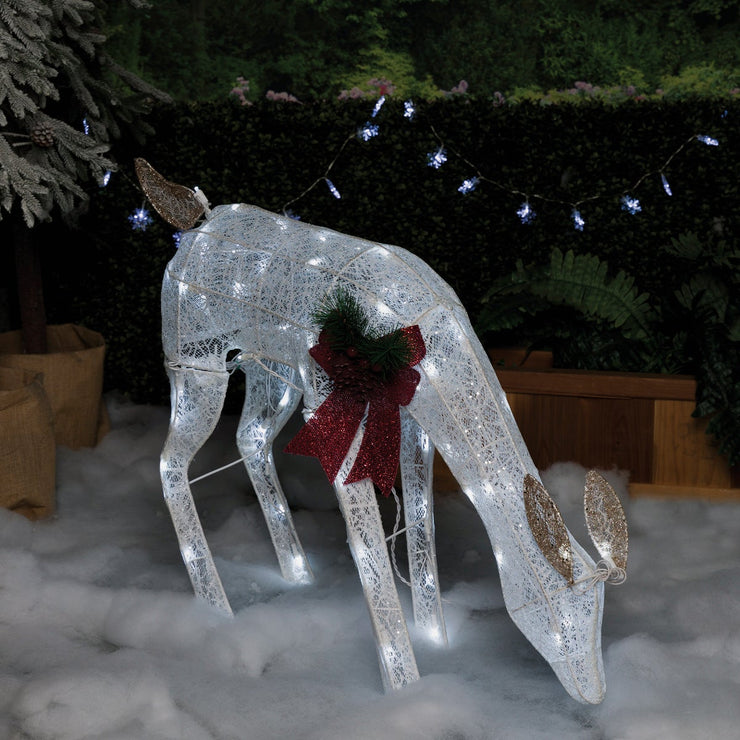 Alpine 28 In. Cool White LED White Mesh Grazing Deer Lighted Decoration